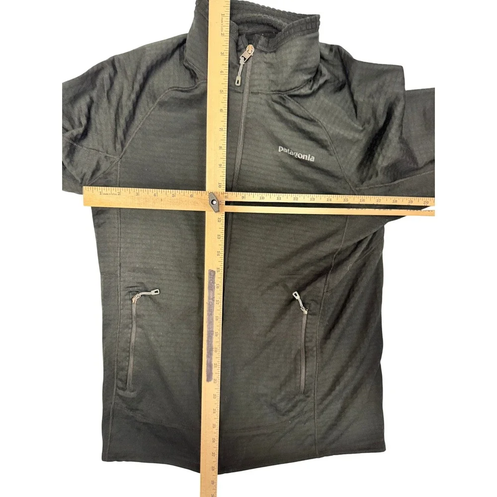 Patagonia R1 Full Zip Jacket Mens Medium Black Polartec Fleece